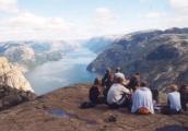 Picknick boven op Preikestolen